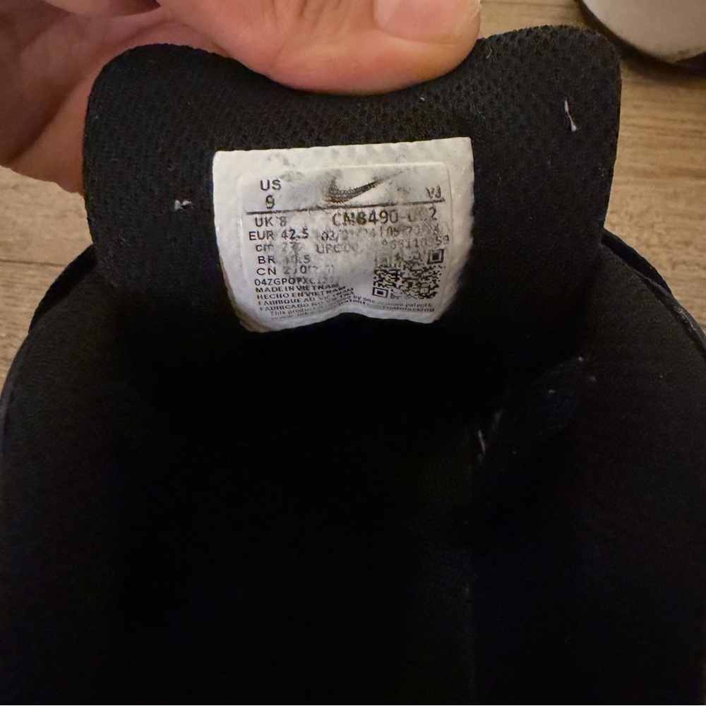 Nike Air Max 90 Black and White Men's Sneakers men size 9 - Picture 5 of 5